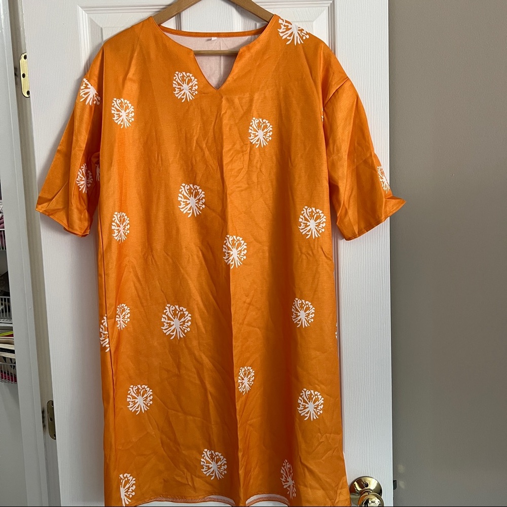 ORANGE AND WHITE MINI DRESS